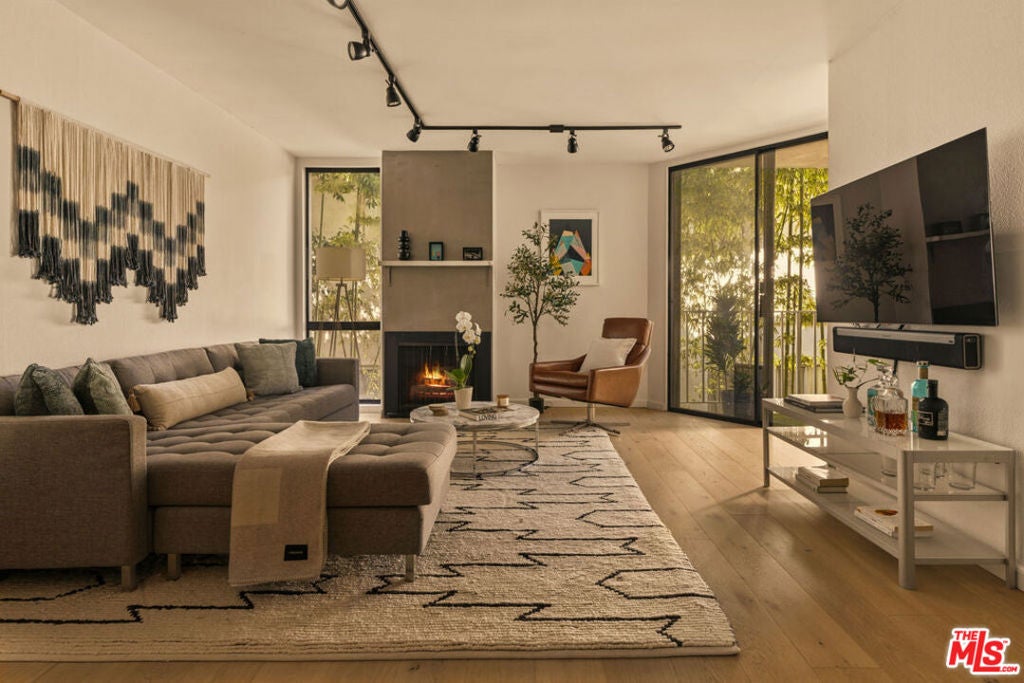 Photo of 1230 N Sweetzer Avenue #204, West Hollywood, CA 90069 (MLS # 26986917)