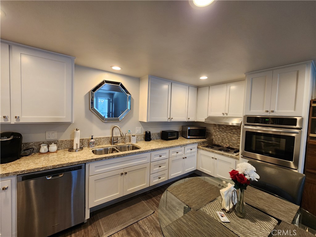 13721 Alderwood Lane 28 E M3