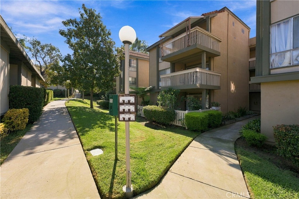 290 Sequoia Court 36