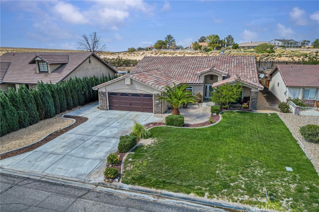 27492 Silver Lakes