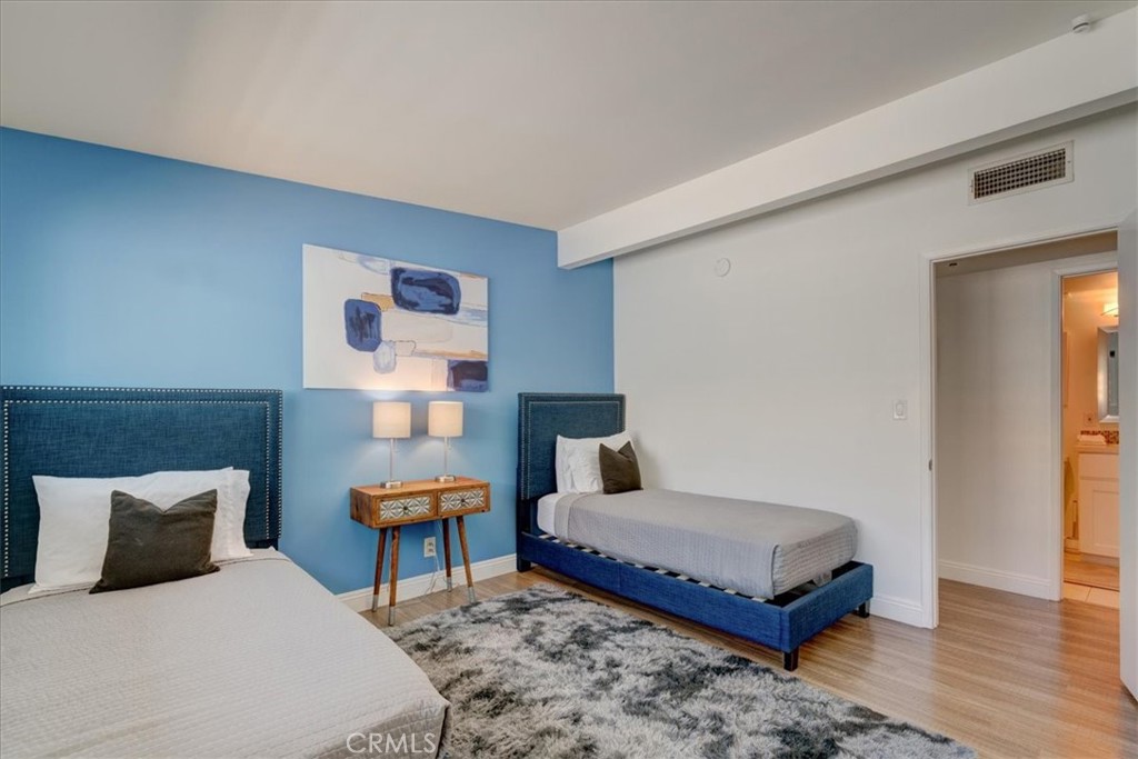 Desert Park Estates (33103) - Residential