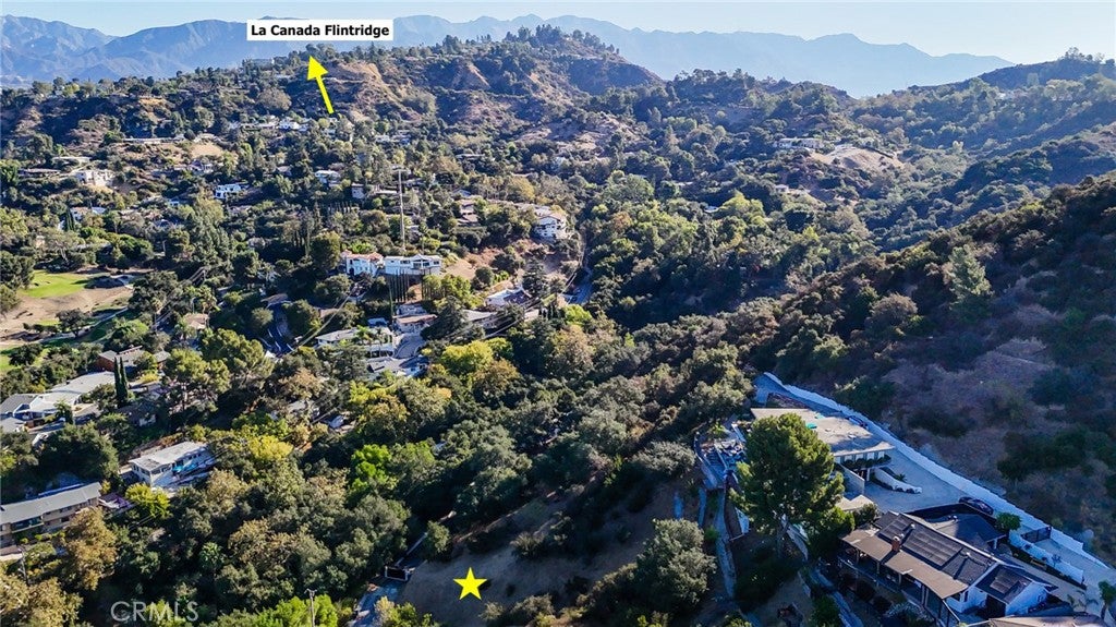 3038 Cornwall Drive