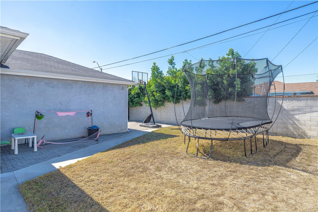 Lakewood Park/South of Del Amo (LSD) - Residential