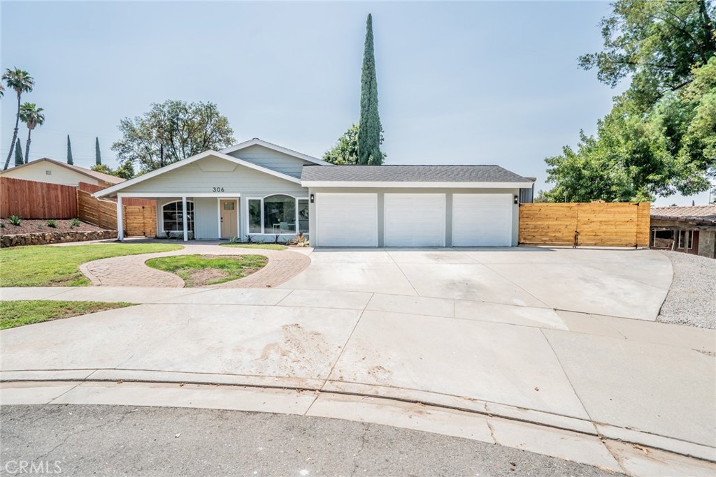 306 Felisa Court