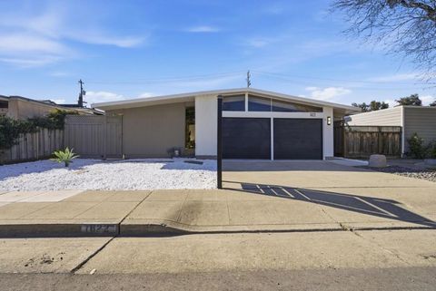 Photo of 1622 Eleanor Drive, San Mateo, CA 94402 (MLS # ML82030691)