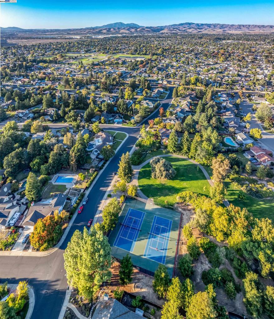 VINEYARD - Residential