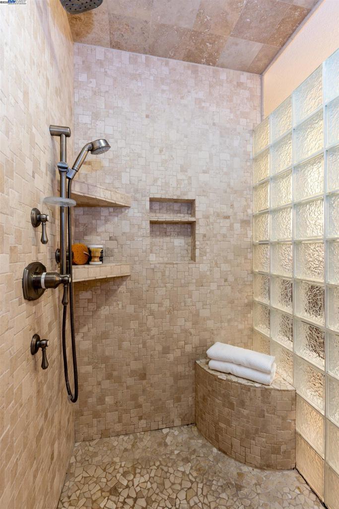 VINEYARD - Residential