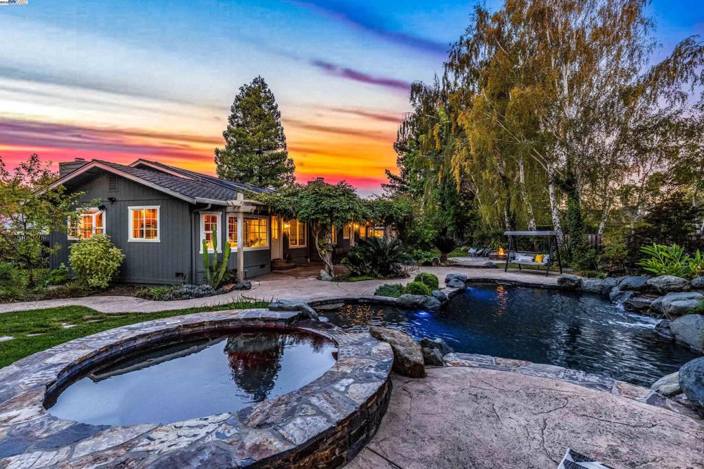 VINEYARD - Residential