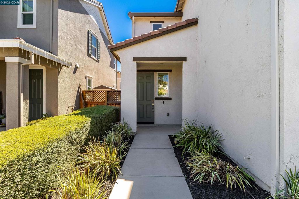 136 Davisco Dr