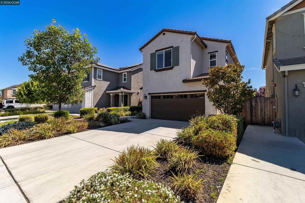 136 Davisco Dr