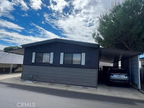 MLS: SR26212459