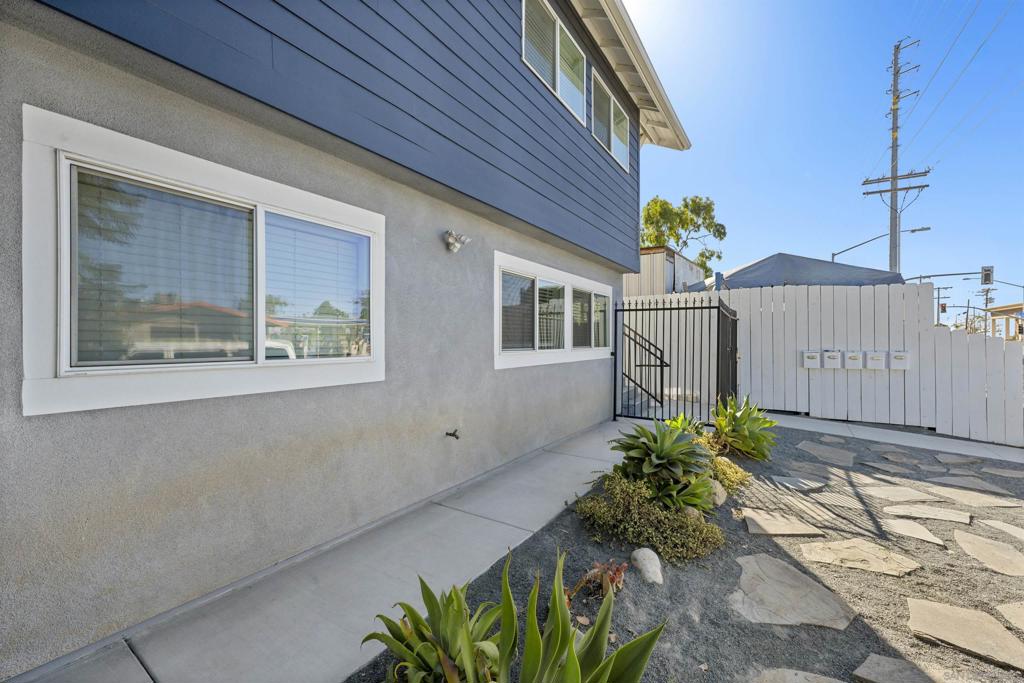 4321 33rd Street