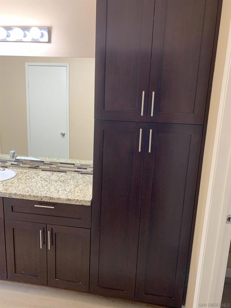 Mission Valley - Residential Lease