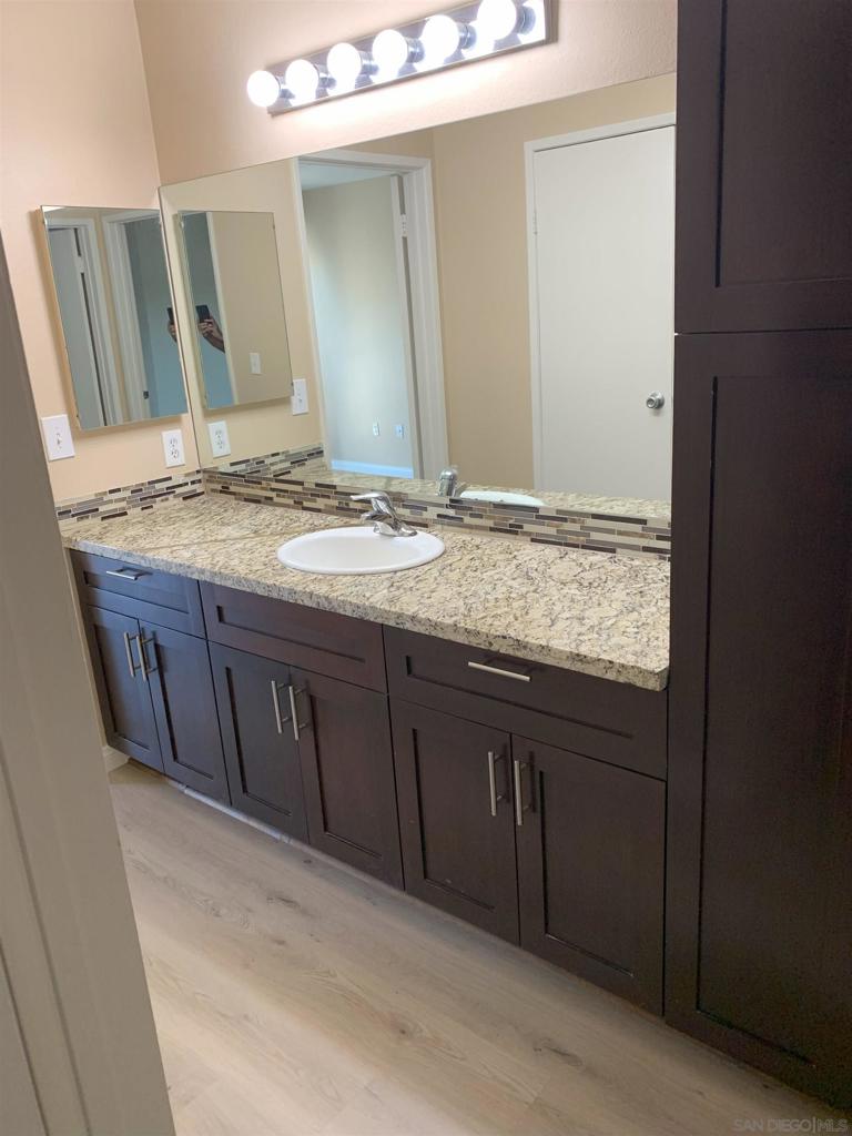 Mission Valley - Residential Lease