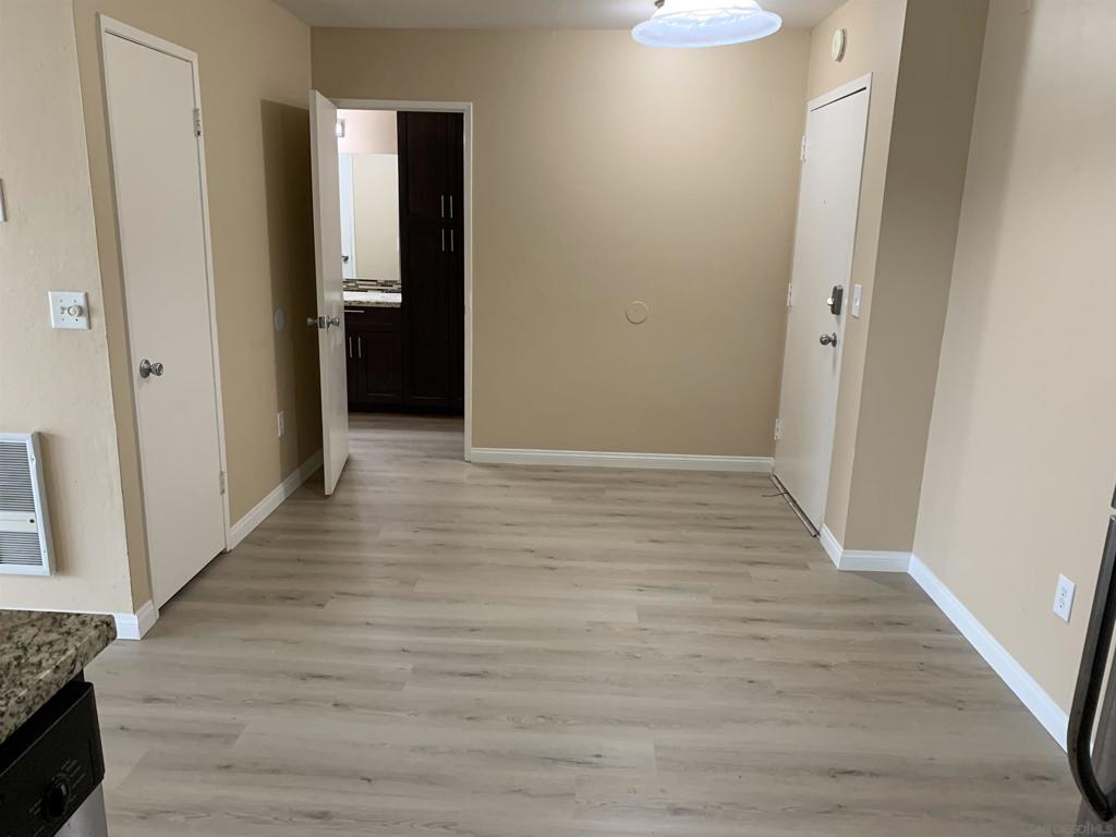 Mission Valley - Residential Lease