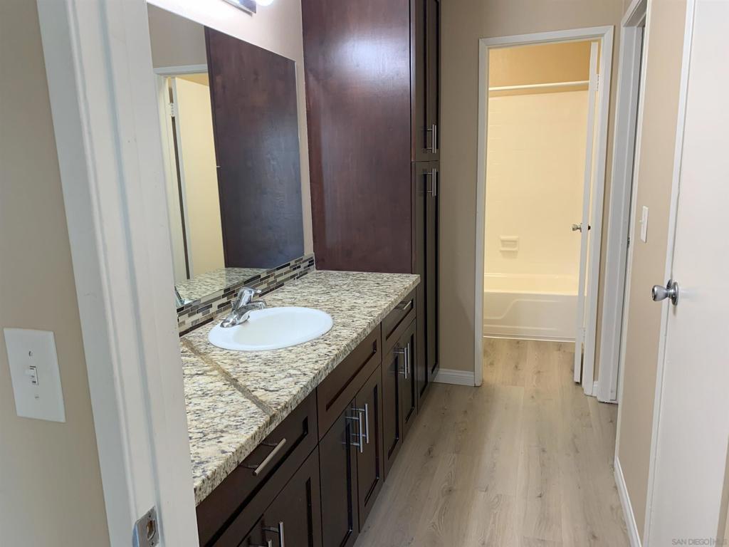 Mission Valley - Residential Lease