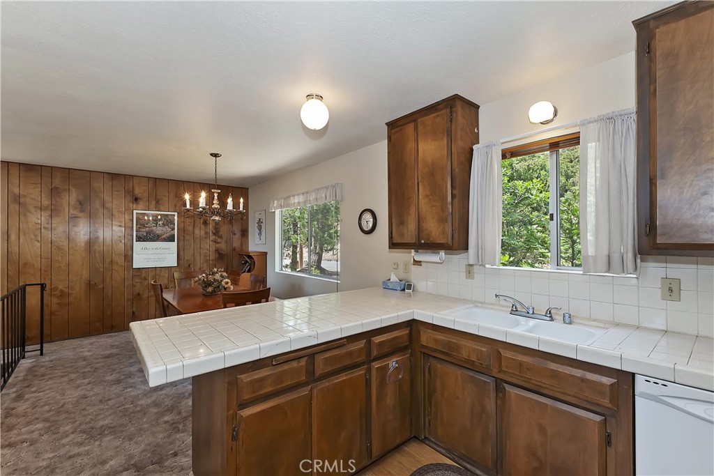 Arrowhead Woods (AWHW) - Residential