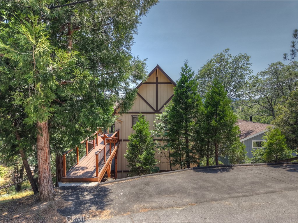Arrowhead Woods (AWHW) - Residential
