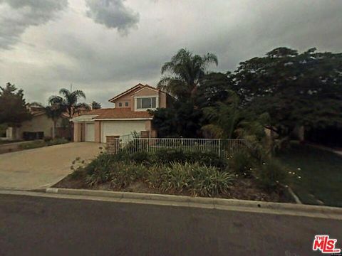 Photo of 43144 Vista Del Rancho, Temecula, CA 92592 (MLS # 25625907)