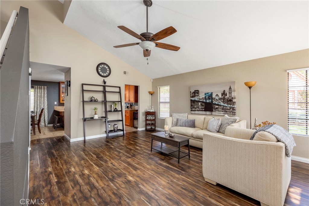 745 Red Alder Pl