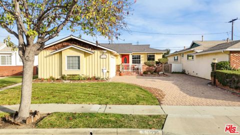 Photo of 1939 W 180th Place, Torrance, CA 90504 (MLS # 26652107)