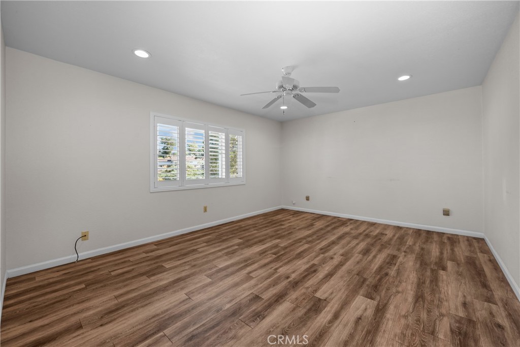 Lakeside - Residential