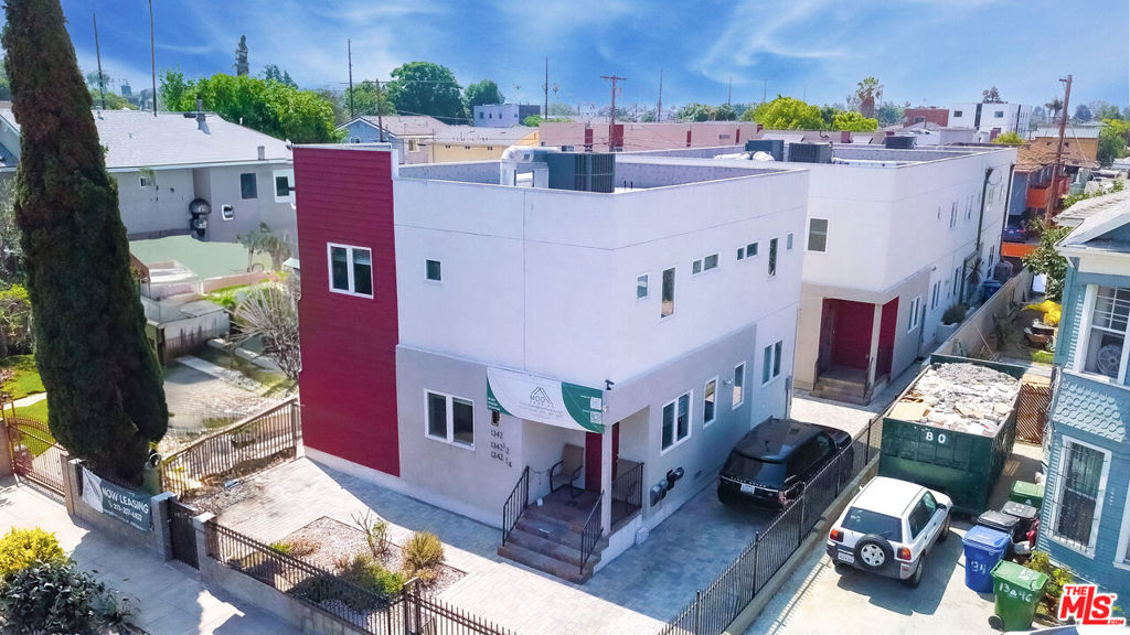 We are pleased to present The Commons @ 37th, a fully leased 20-bed student housing property located just west of USC within the 24-hour DPS patrol zone. Built in 2020 by a top student housing operator, the property features oversized bedrooms, in-unit laundry, large kitchens, and modern amenities including bi-weekly cleaning, WiFi, and covered utilities. Fully leased through the 2025/2026 academic year, the asset offers a 6.64% CAP rate and 10.05 GIM at the asking price. Its location offers walkable access to USC, USC Village, and the Expo/Vermont Metro Station. With no deferred maintenance and strong in-place income, this is a rare opportunity to acquire a passive, recession-resistant asset in one of LA's most stable submarkets. The property also qualifies for 100% bonus depreciation, offering investors a compelling combination of yield, tax shelter, and long-term upside.