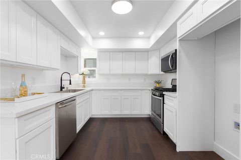 Photo of 546 W Indian School Ln, Banning, CA 92220 (MLS # SW26027681)