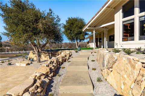 Tiny photo for 1670 Southfork Place, Paso Robles, CA 93446 (MLS # NS26034610)