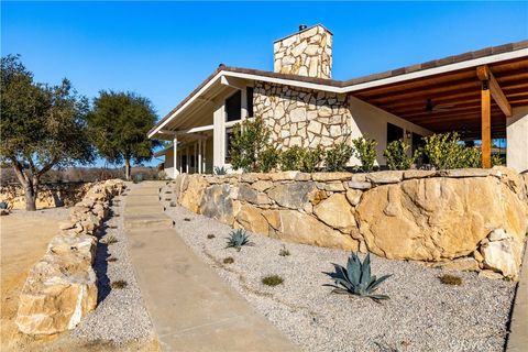 Tiny photo for 1670 Southfork Place, Paso Robles, CA 93446 (MLS # NS26034610)