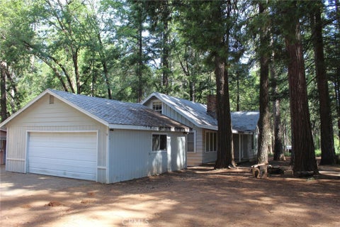 Photo of 14599 Skyway, Magalia, CA 95954 (MLS # PA26135121)