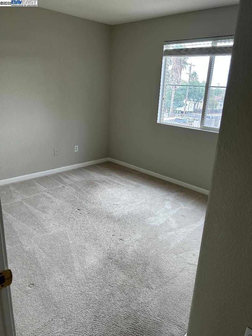 BAY POINTE - Residential