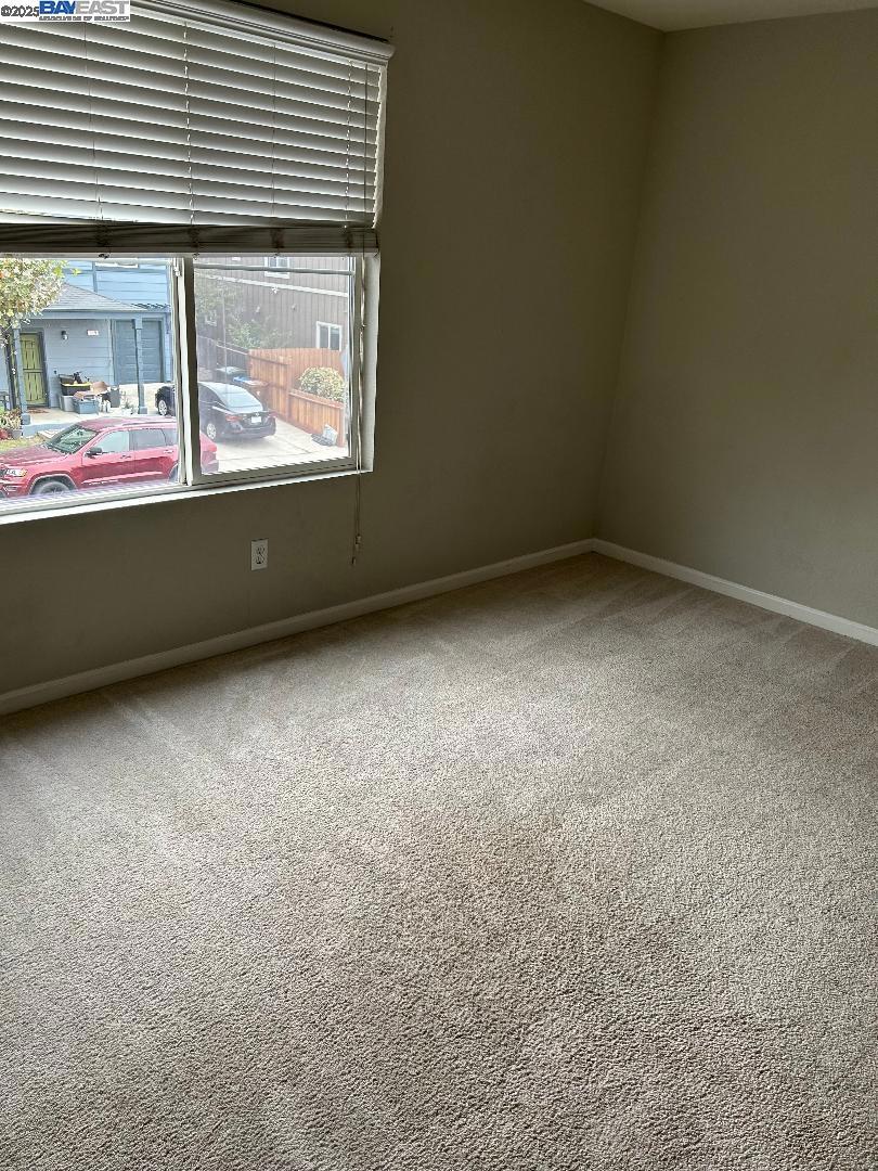 BAY POINTE - Residential