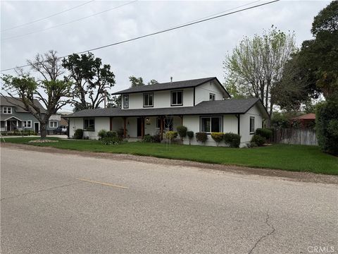 4805 Sycamore Atascadero CA 93422