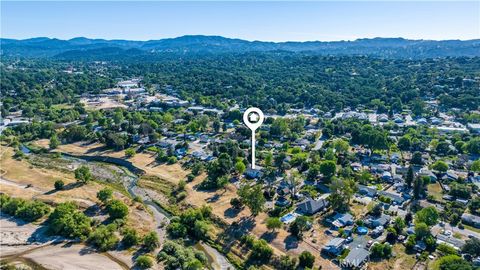 Tiny photo for 4805 Sycamore Rd, Atascadero, CA 93422 (MLS # NS26068545)
