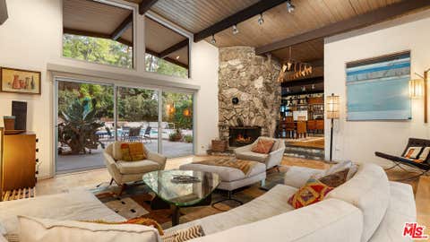 Photo of 13044 Sky Valley Road, Los Angeles, CA 90049 (MLS # 26870559)