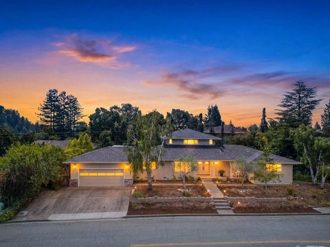 Photo of 302 Carbonera Drive, Santa Cruz, CA 95060 (MLS # ML82044512)