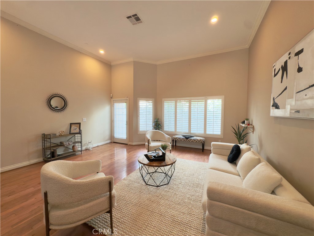 Agoura Country Townhomes (838) - Residential Lease