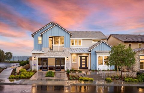 Photo of 11808 Canoga Avenue, Chatsworth, CA 91311 (MLS # IV26032725)