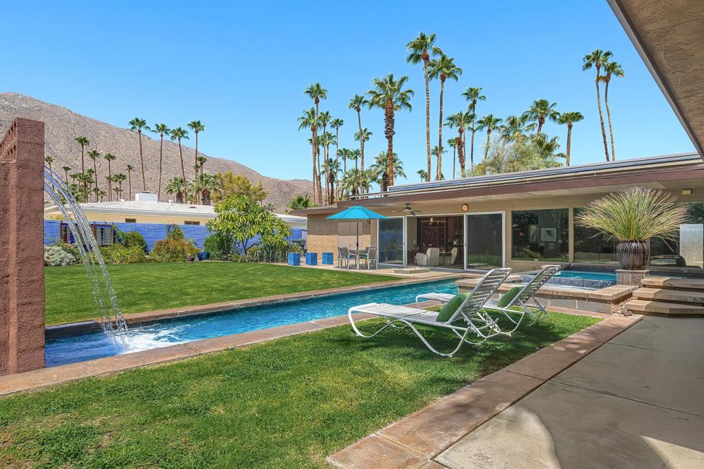 1175 E Cactus Road