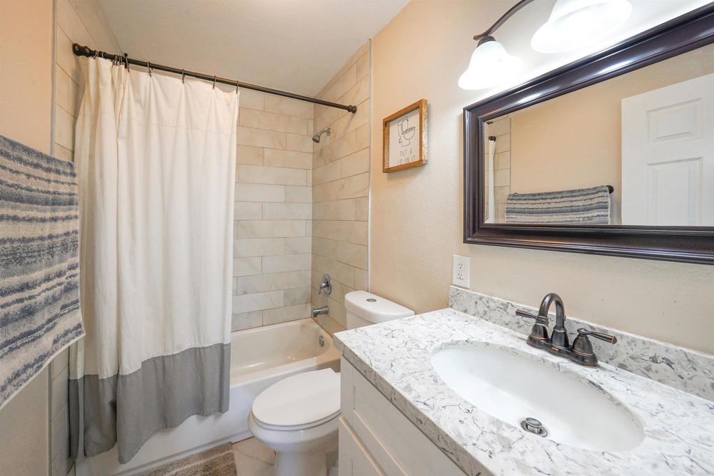 Kentwood (KENT) - Residential