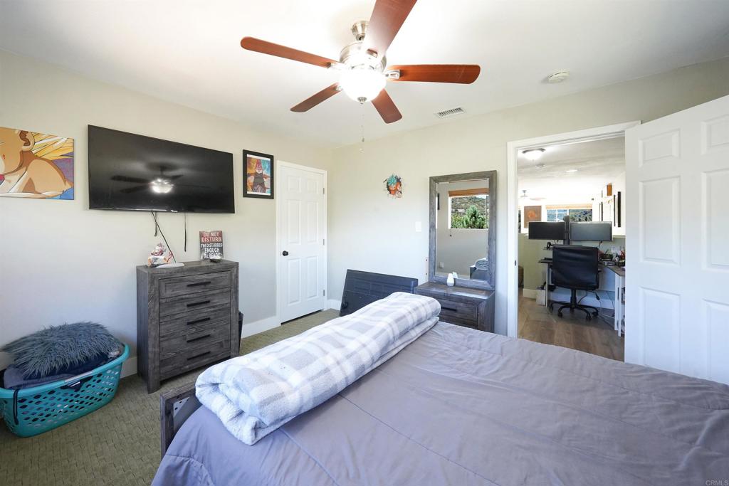 Kentwood (KENT) - Residential