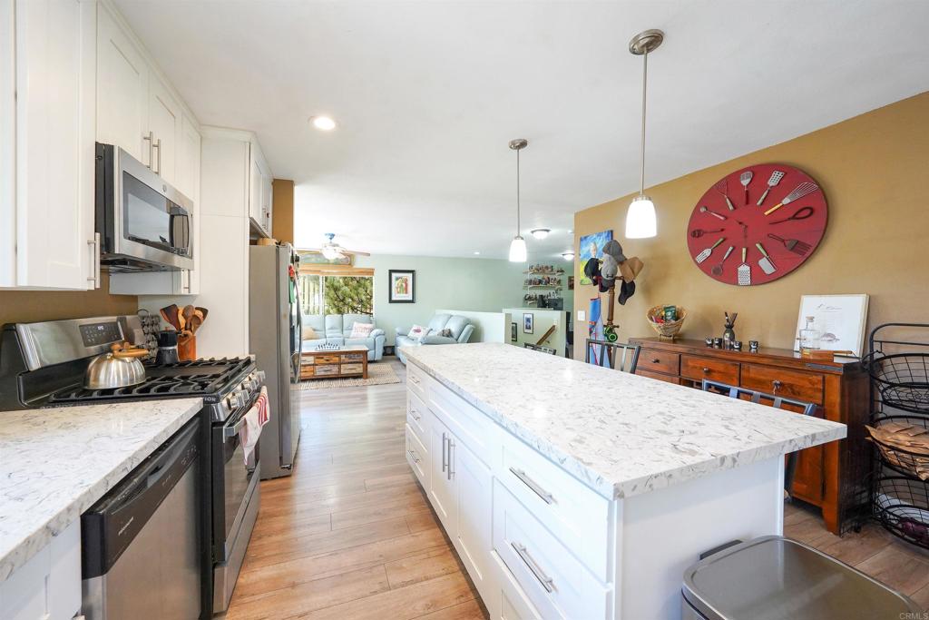 Kentwood (KENT) - Residential
