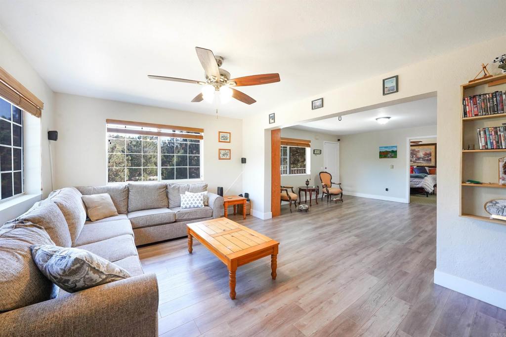 Kentwood (KENT) - Residential