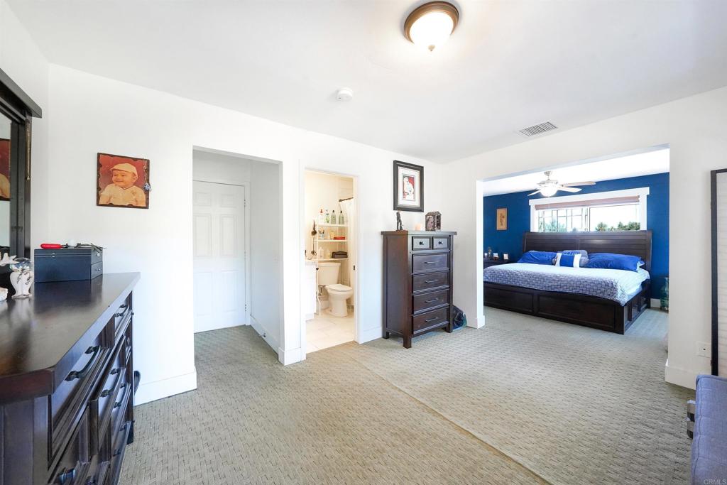 Kentwood (KENT) - Residential
