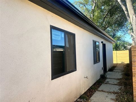 Photo of 162 E Adair Street #A, Long Beach, CA 90805 (MLS # DW26026304)