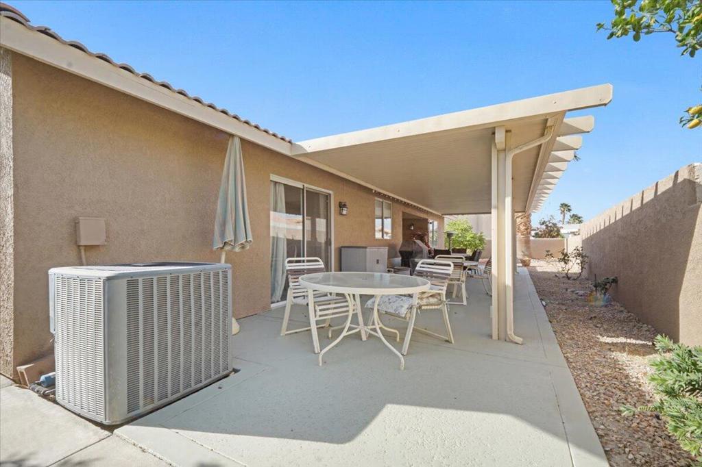 Tri Palm Estates - Residential