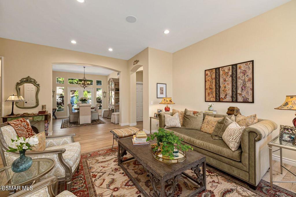 Chambord-804 - 804 - Residential