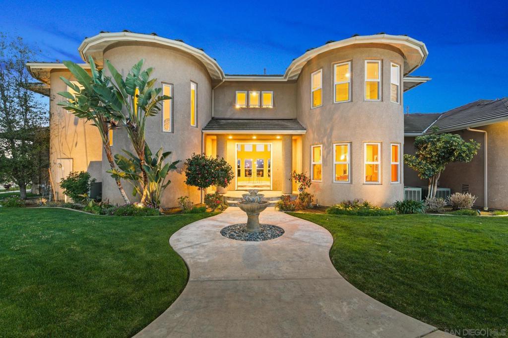 836 Camelot Pkwy