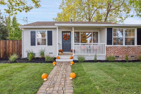 Photo of 190 Rutherford Avenue, Redwood City, CA 94061 (MLS # ML82023694) Photo of 190 Rutherford Avenue, Redwood City, CA 94061 (MLS # ML82023694)